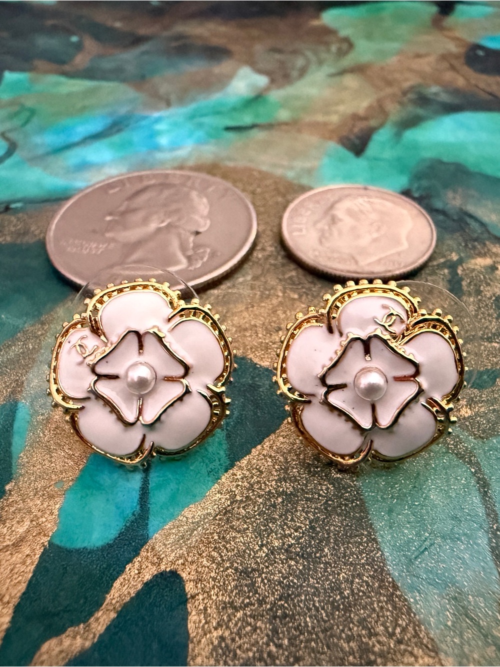 Elegant Gold Flower Stud Earrings with white Enamel, Pearl Center and gold-tone